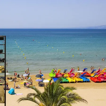 Glam Only Families Planet Costa Dorada Apartament *